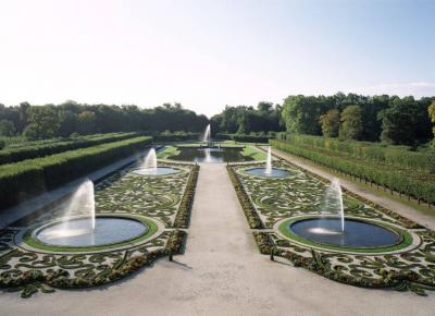 Blick vom Schloss auf das Parterre