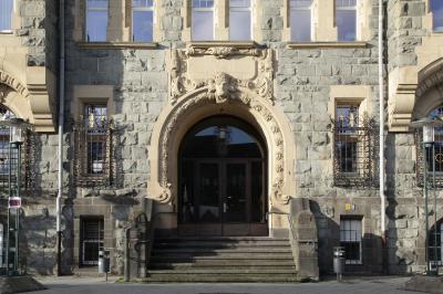 Eingang Rathaus Remscheid