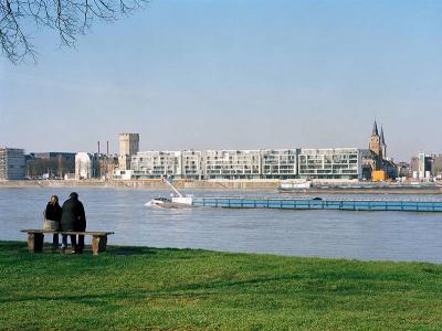 Blick vom Deutzer Ufer