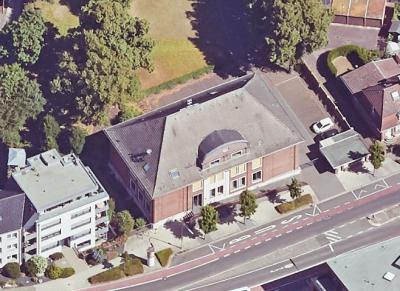 Schrägluftbild von Süden, ehemalige Wilhelmschule Kamp-Lintfort