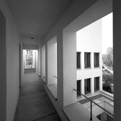 Haus am Cöllenhof Bonn, straßenseitige Kolonnaden OG