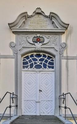 Eingangsportal des Rathauses