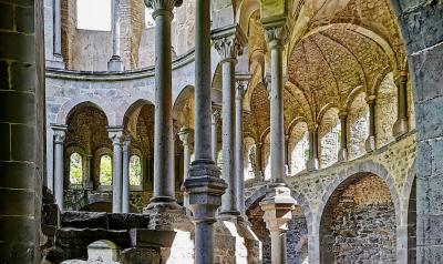 Innenansicht Kirchenruine Heisterbach
