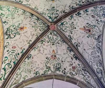 Decke im Seitenschiff