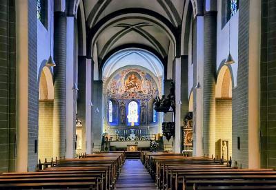 Innenansicht, Blick nach Osten zum Chor