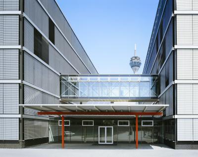 Eingangsbereich, Vertriebs- und Bürogebäude der Siemens AG 