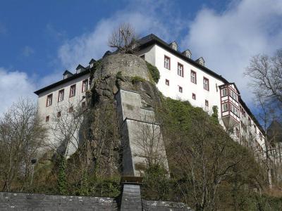Gesamtansicht Höhenburg in Lennestadt-Bilstein