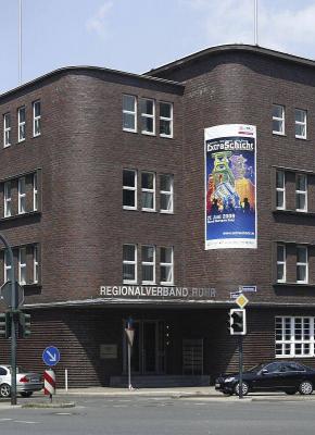 Eingangsbereich RVR Straßenecke Kronprinzenstraße/Helbingstraße