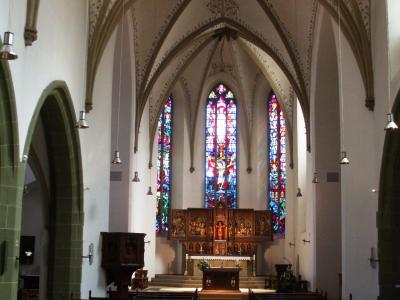 Blick auf Altar und Chor der ehem. Klosterkirche St. Christina