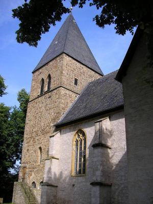 Westturm der ehem. Klosterkirche Stift Quernheim