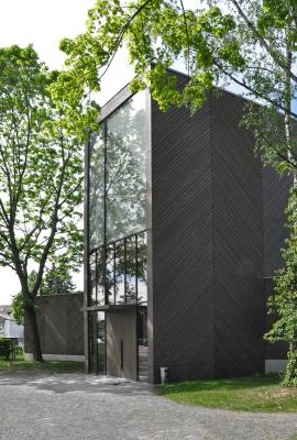 Immanuelkirche in Köln, Eingangsbereich
