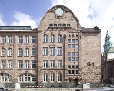 Luisengymnasium, Ansicht Kasernenstraße