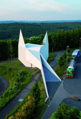 Luftbild der Autobahnkirche