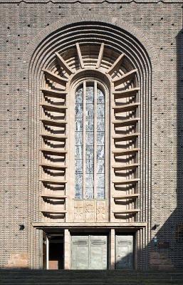 Haupteingang Herz-Jesu-Kirche Bottrop