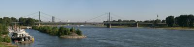 Gesamtansicht Theodor-Heuss-Brücke Düsseldorf