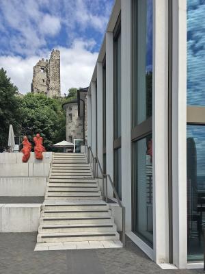 Treppe am Glaskubus