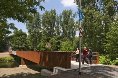 Wupperbrücke in der Ludwig-Rehbock-Anlage