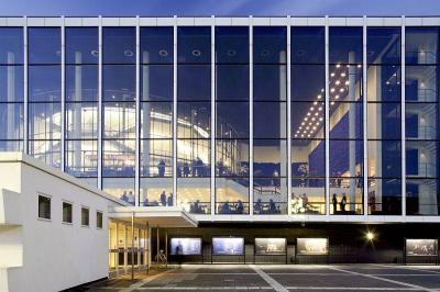 Musiktheater bei Dämmerung