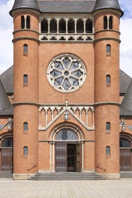 St. Marien-Kirche, Frontansicht Portal