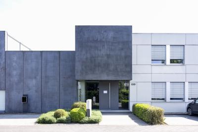 Eingangsbereich Lagerhalle Albert Südbrock GmbH
