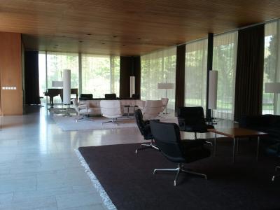 Sitzgruppe im Kanzlerbungalow