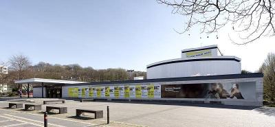 Gesamtansicht Schauspielhaus