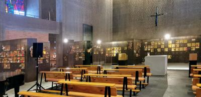 Kircheninnenraum, zum Kolumbarium umgestaltet