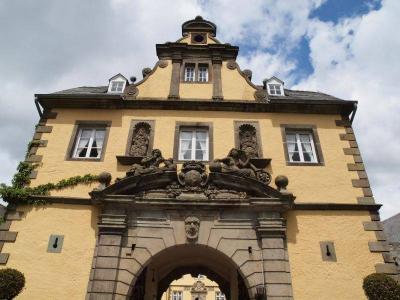 Außenportal Torhaus 