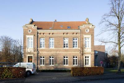 Seitenansicht Rathaus