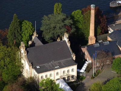 Luftaufnahme Wasserwerk mit Pumpenhaus