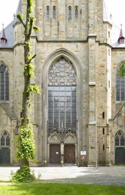 St. Nikomedes Borghorst, Westportal