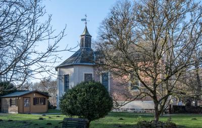 Marienkapelle Visbeck mit oktogonalem Altbau und Anbau aus dem 19. Jh.