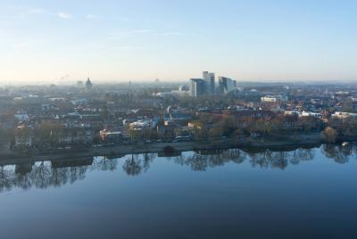 Blick vom Aasee auf den LVM-Campus