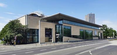 Haus der Geschichte in Bonn, Straßenansicht