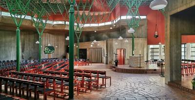 Innenansicht Heilig Geist Kirche Erkrath