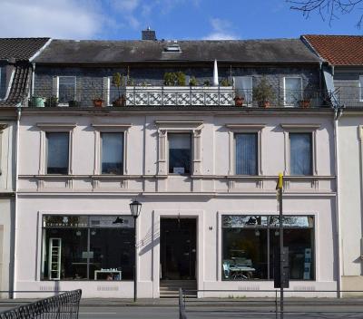 Traufenreihenhaus des Barock (Neustadt 14)