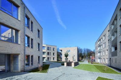 innerer Hof des Wohnquartiers mit Gemeinschaftsfläche 