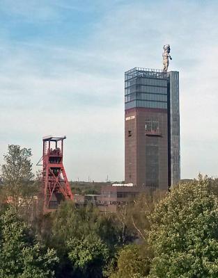 Förderturm und Nordsternturm mit neuen Etagen und Herkules