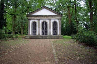 Das ehemalige Mausoleum der Familie Stietencron