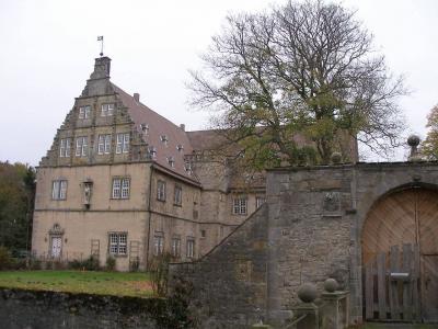 Zugangstor zum Schloss Thienhausen
