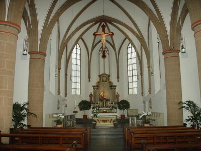 Blick in den Chorraum nach Osten