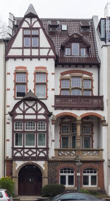  Wohnhaus Adenauerallee 85 aus dem Jahre 1897 (Gebäude 21)