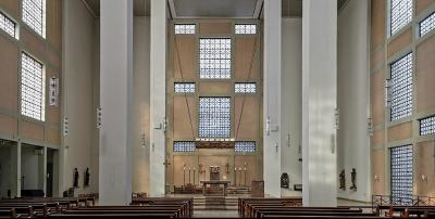 Innenraum St. Mechtern, Blick Richtung Altar
