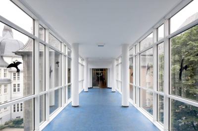 Verbindungsgang zum Erweiterungsbau
