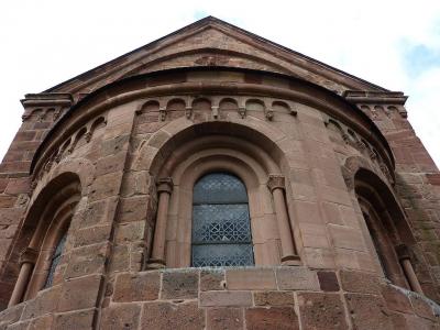 St. Johannes Baptist, Chor mit Blendarkade