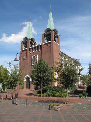 Außenansicht von St. Martin in Aldenhoven