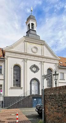 Fassadenansicht Stadtkirche Kaiserswerth