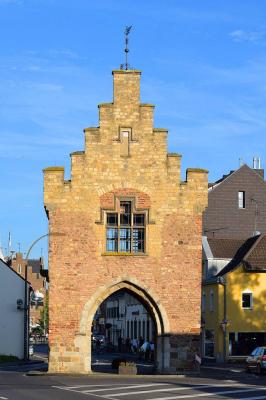 Stadtbefestigung Lechenich, Herriger Tor