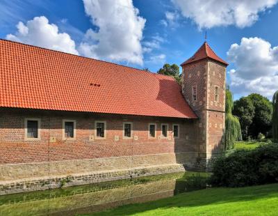 Burg Hülshoff, Wirtschaftsgebäude