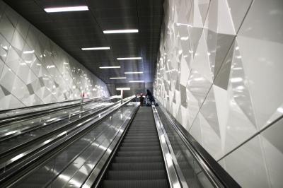 Heinrich-Heine-Allee, Wandverkleidung 